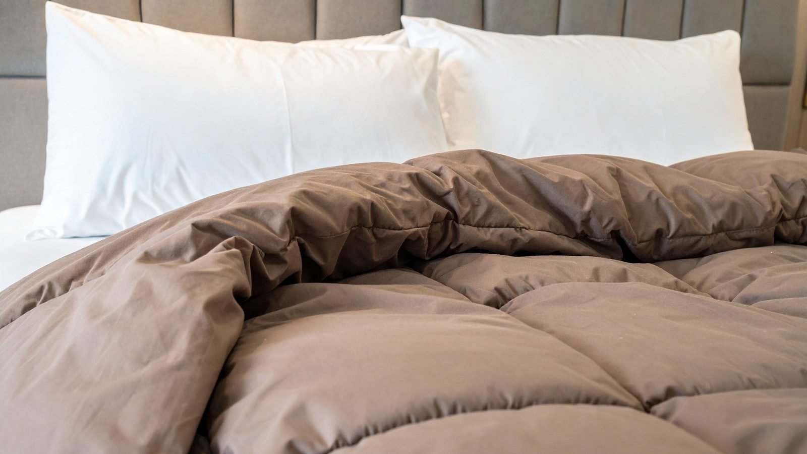 Quilt and doona cleaning Sydney — specialist down bedding care by Luxe